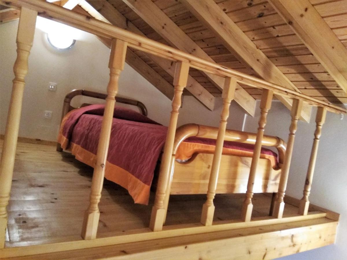 Grandma'S House Apartment Сими Екстериор снимка
