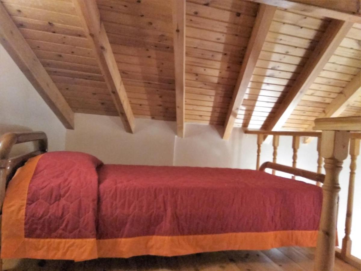 Grandma'S House Apartment Сими Екстериор снимка